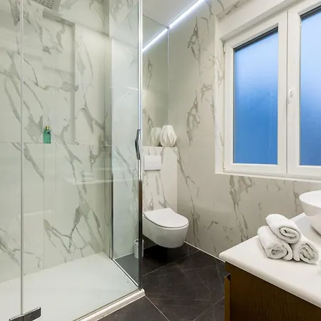 Luxury Fortuna