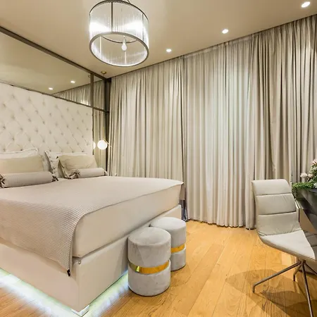 Luxury Fortuna Apartman *
