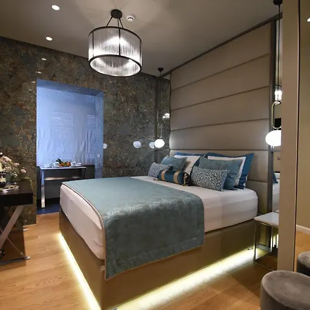 Luxury Fortuna *